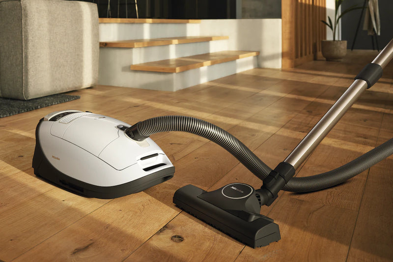 Miele Complete C3 Allergy PowerLine – Lotus White-5
