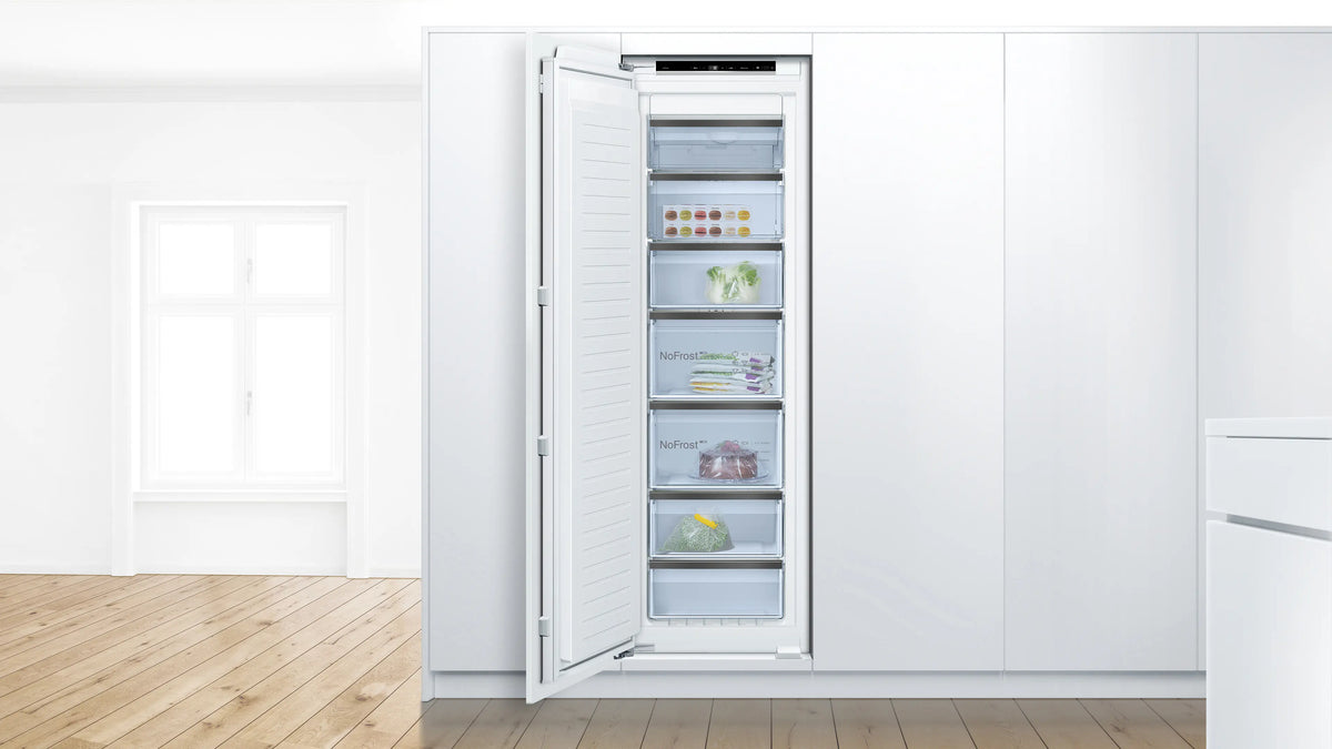 Bosch GIN81HD31I Built-in Upright Freezer with Advanced Freezing Technology-3