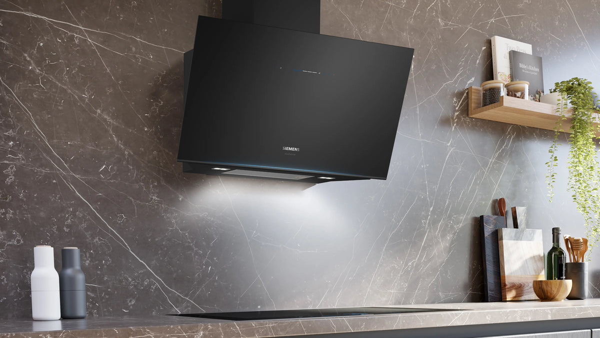 Siemens iQ700 Wall-Mounted Cooker Hood 90 cm (LC91KLT65) – iQdrive Motor, Home Connect, emotionLight Pro-7