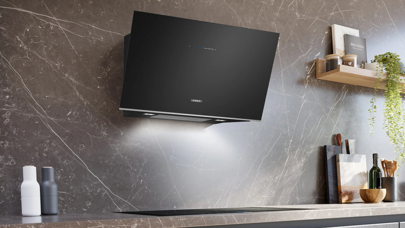 Siemens iQ700 Wall-Mounted Cooker Hood 90 cm (LC91KLT60) – iQdrive Motor, Home Connect, Black Glass-5