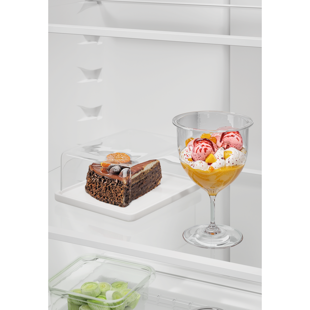 Electrolux EHE5600D-S UltimateTaste 700 565L Multi-Door Refrigerator-5