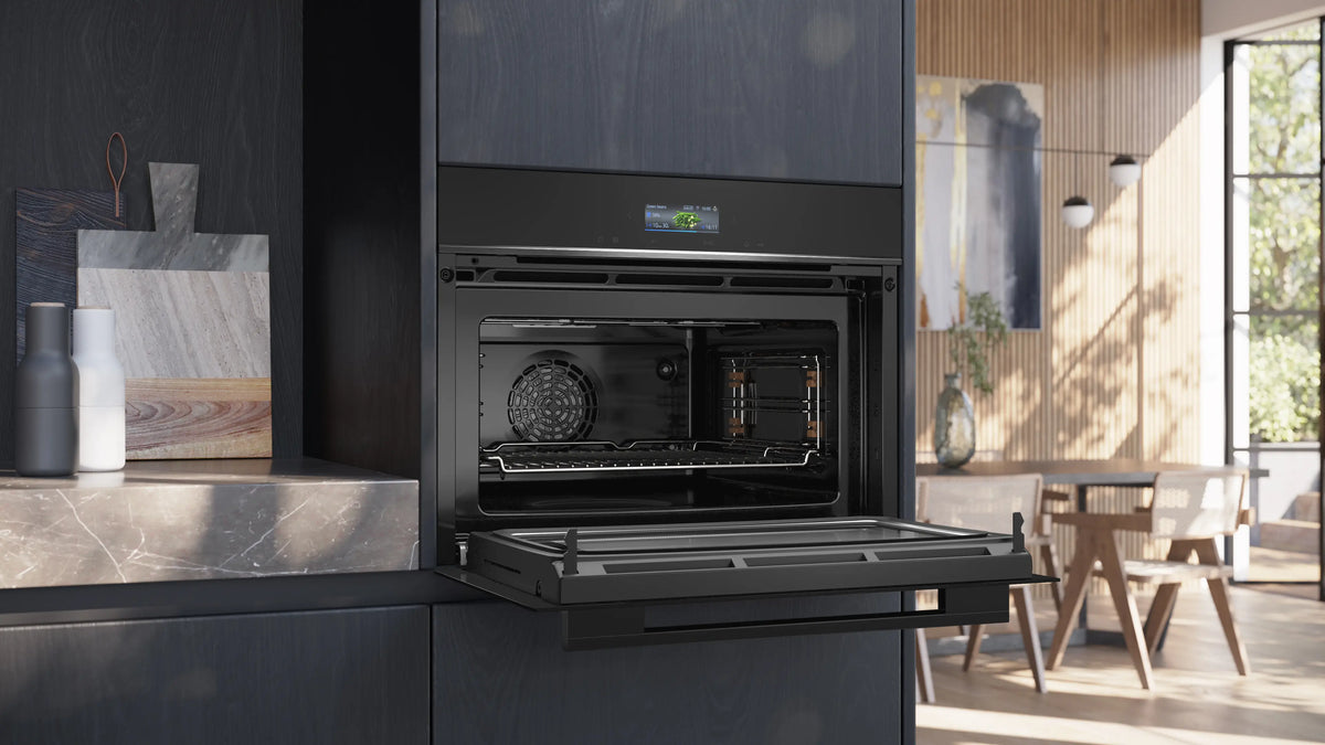 Siemens iQ700 Built-in Compact Oven with Microwave 60 x 45 cm Black – CM724G1B1B-4