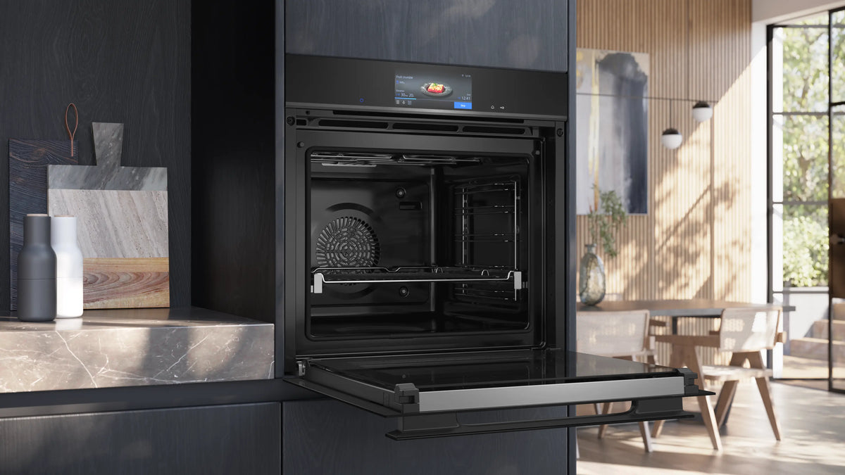 Siemens iQ700 Built-in Oven 60 x 60 cm Black – HB978GNB1B-3