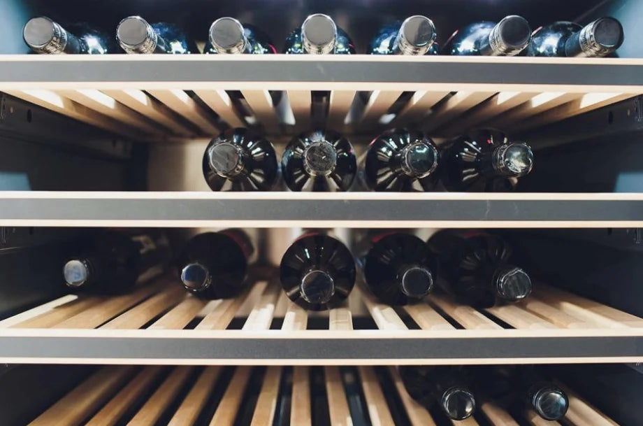 Faber FWC JCF-58 Wine Cooler – 20 Bottle Capacity, Single Zone Cooling, Touch LED Display, Wooden Shelves, Built-in / Freestanding-13