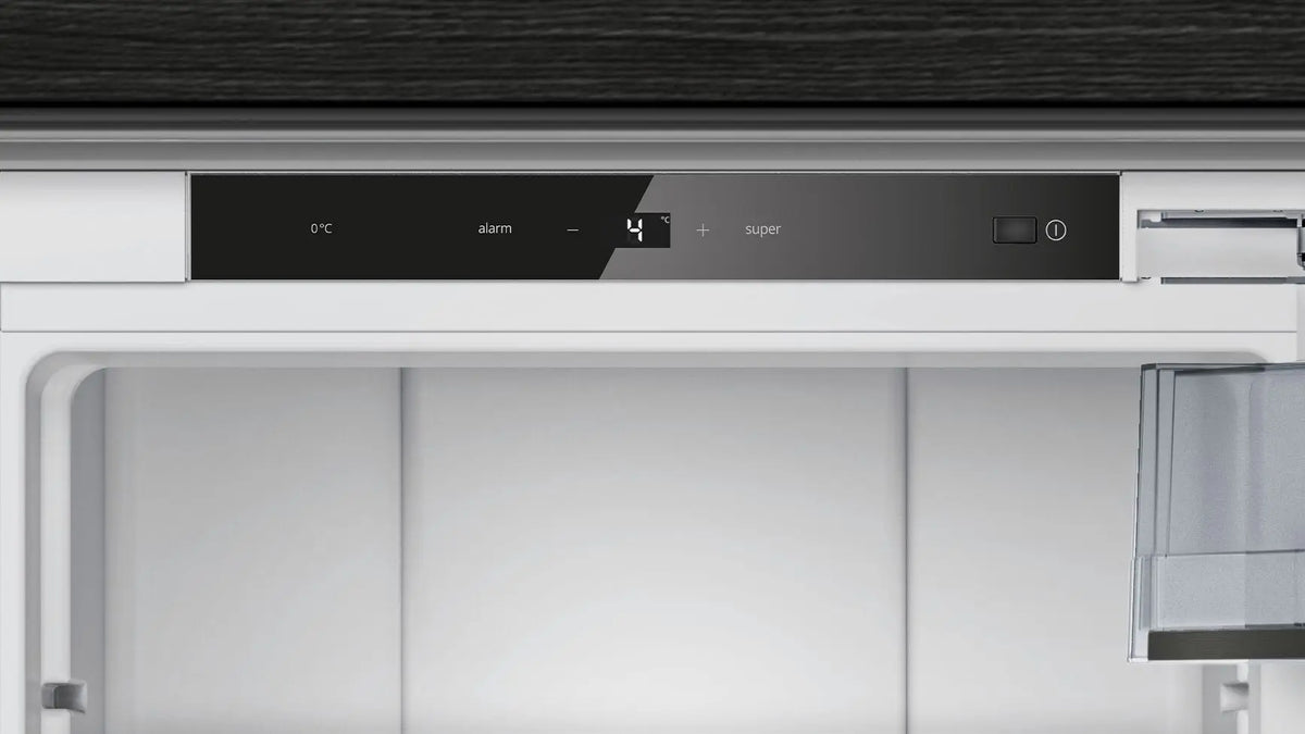 Siemens iQ700 Built-in Fridge 177.2 x 55.8 cm Soft Close Flat Hinge – KI81FHD30I-6